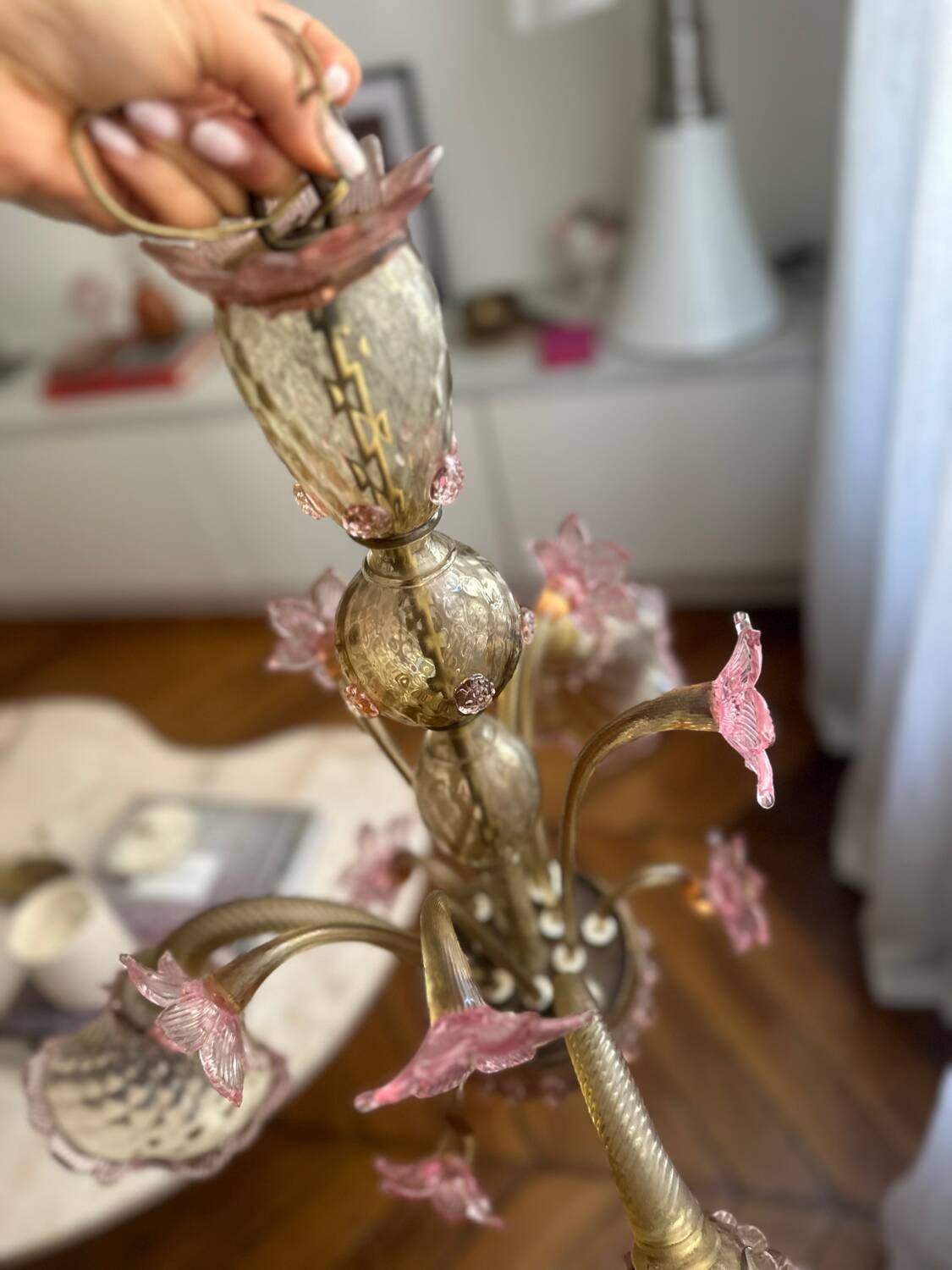 Murano glass chandelier Venetian flowers, circa 1950/1970 pink yellow