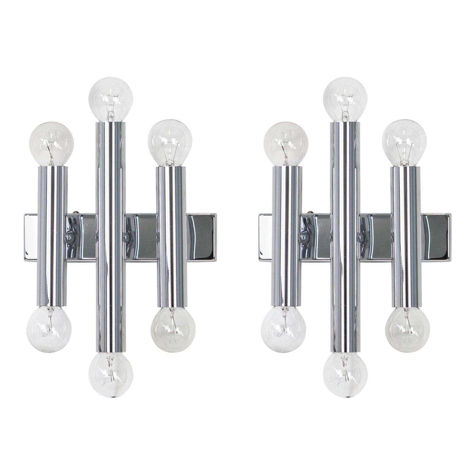 Pairs of Italian chrome wall sconces in the Sciolari style, 1970s.