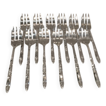 12 fourchettes à gateaux métal argenté orfèvre Ercuis manche russe