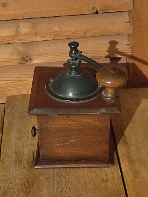 Coffee grinder wood kitchen peugeot