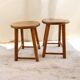 Paire de tabourets en bois