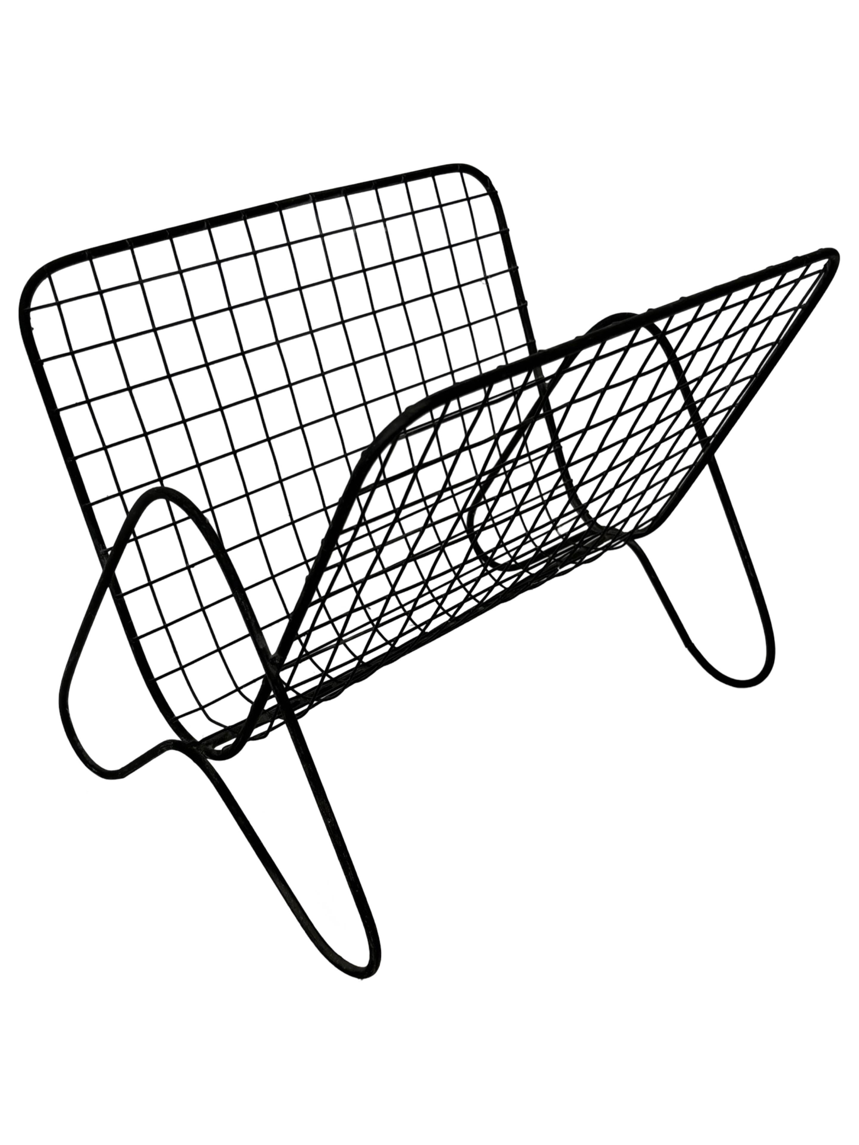 Porte-revues vintage, panier à livres, fil d'acier, métal, design des années 1970
