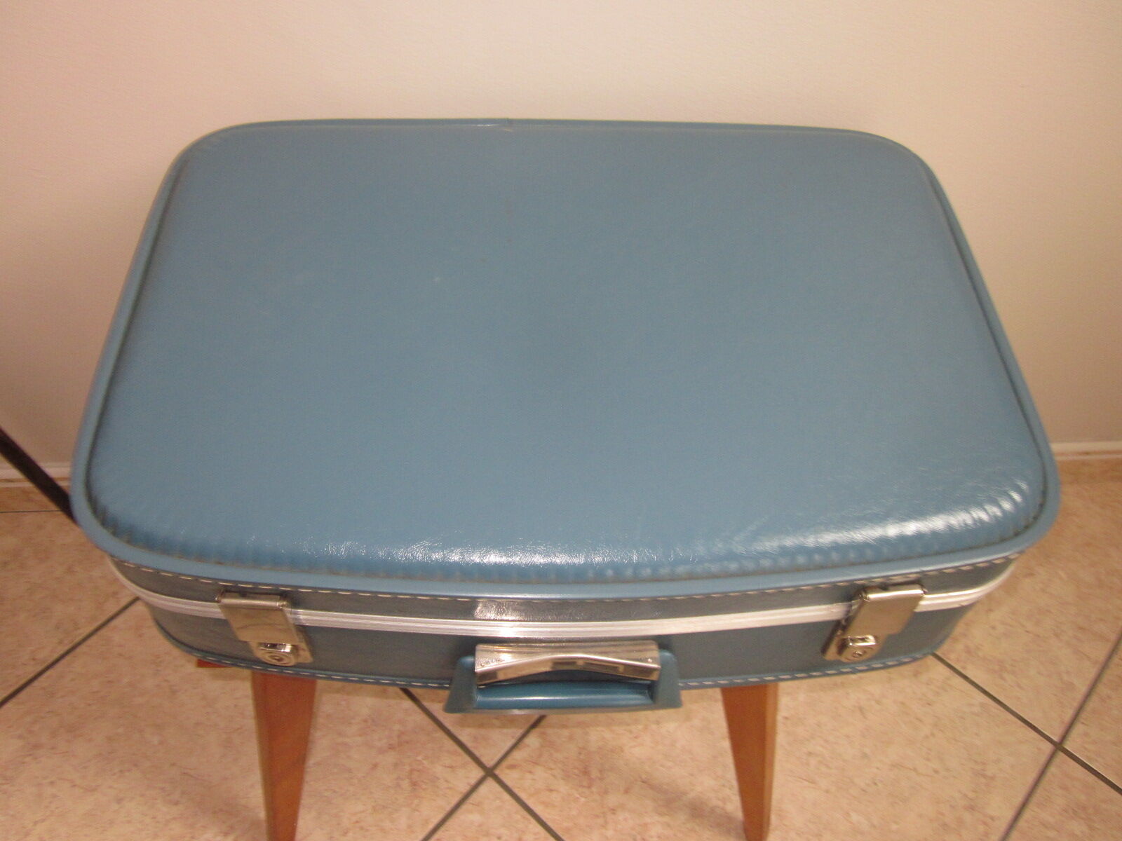 Vintage suitcase air hostess