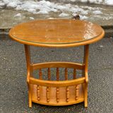 Round oval side table in carved solid wood from the 20th century.