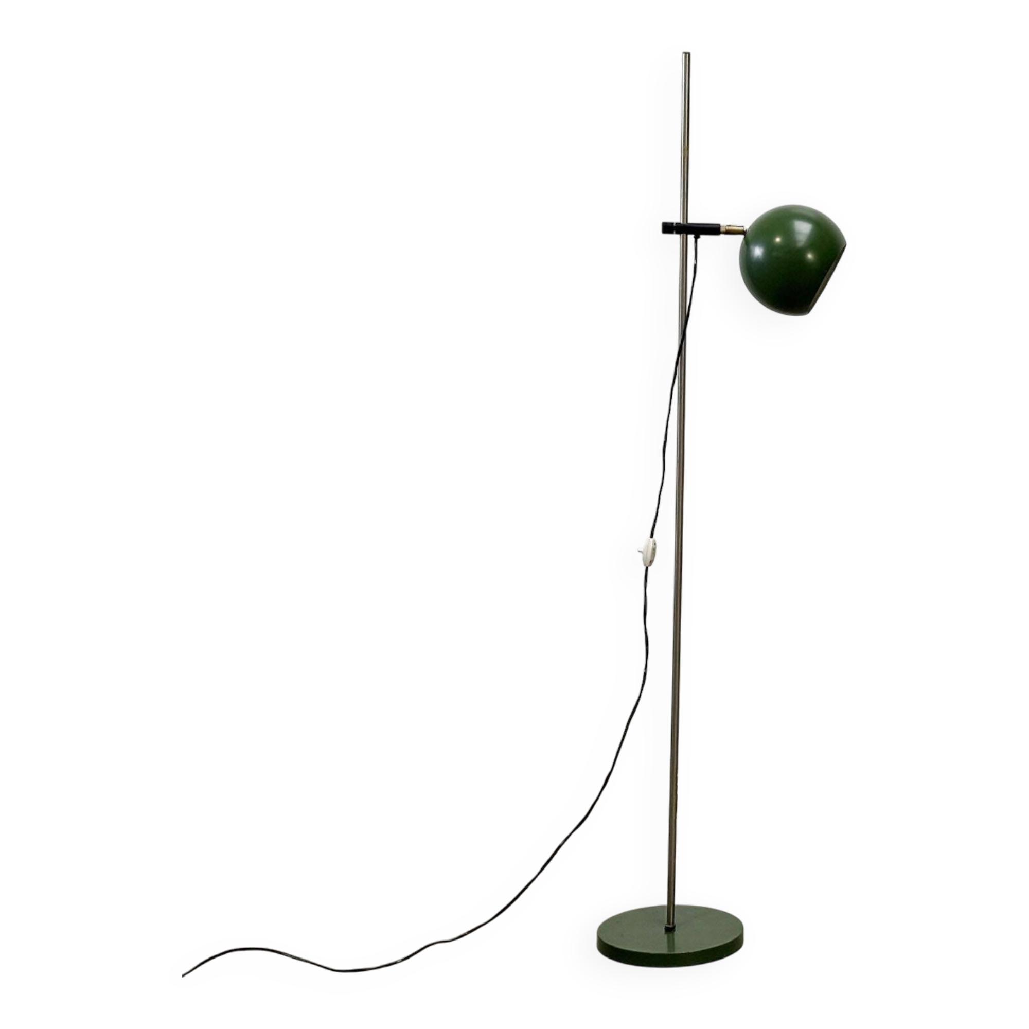 Green floor lamp by HKA Helsingin Kaasuvalo