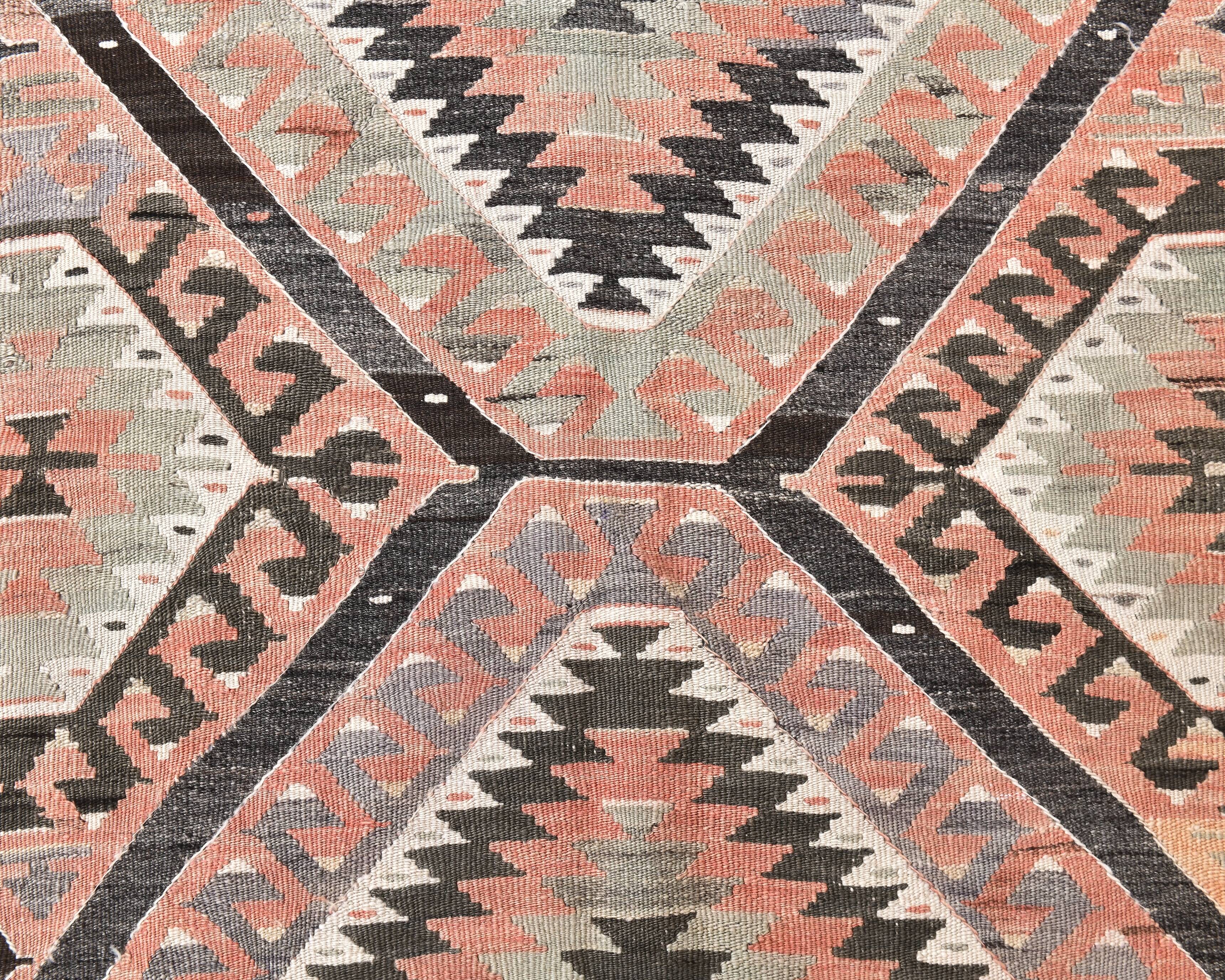5x9 Red & Brown Tribal Kilim Rug 157x279Cm