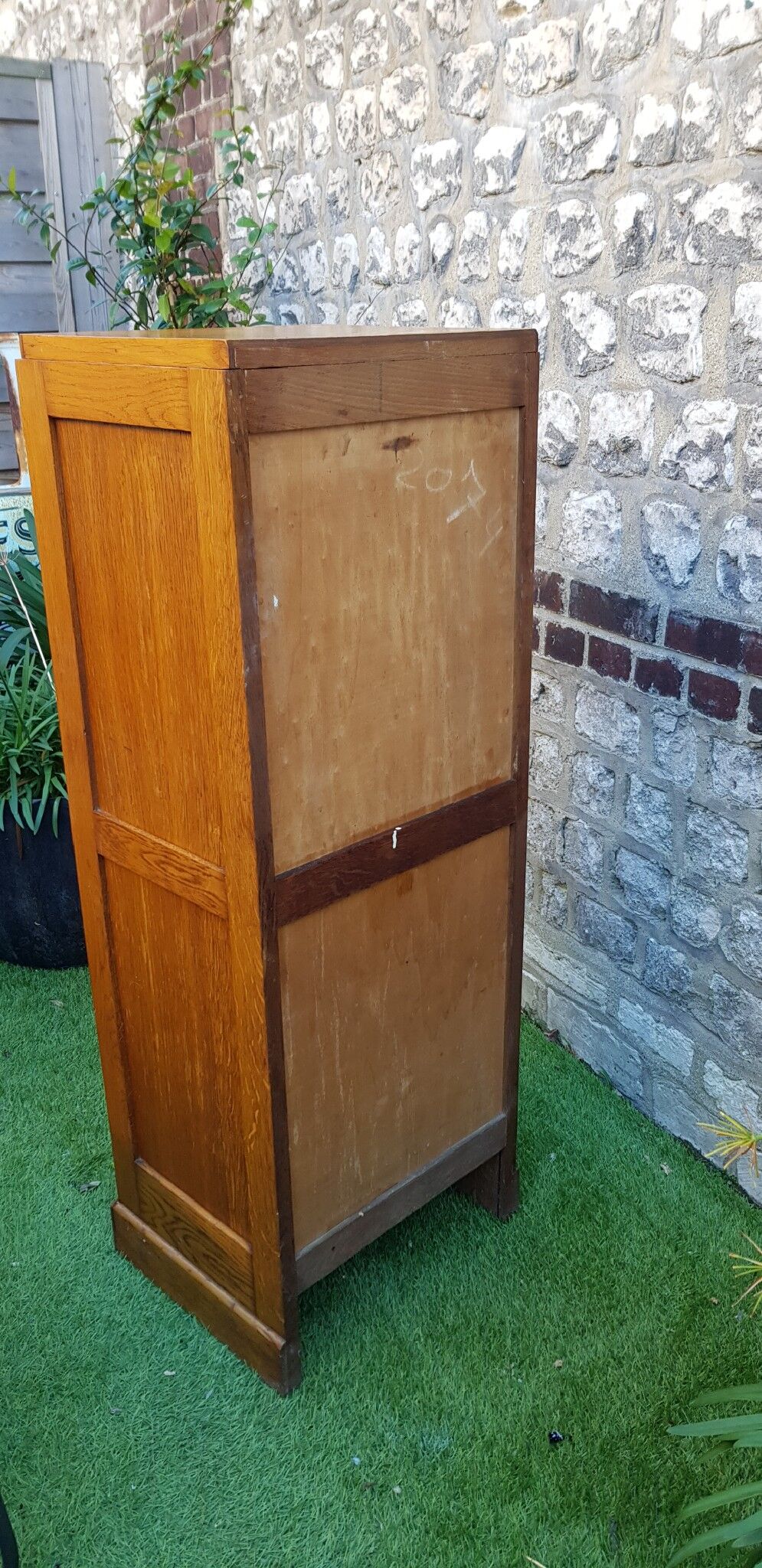 Workbook to curtain said notary