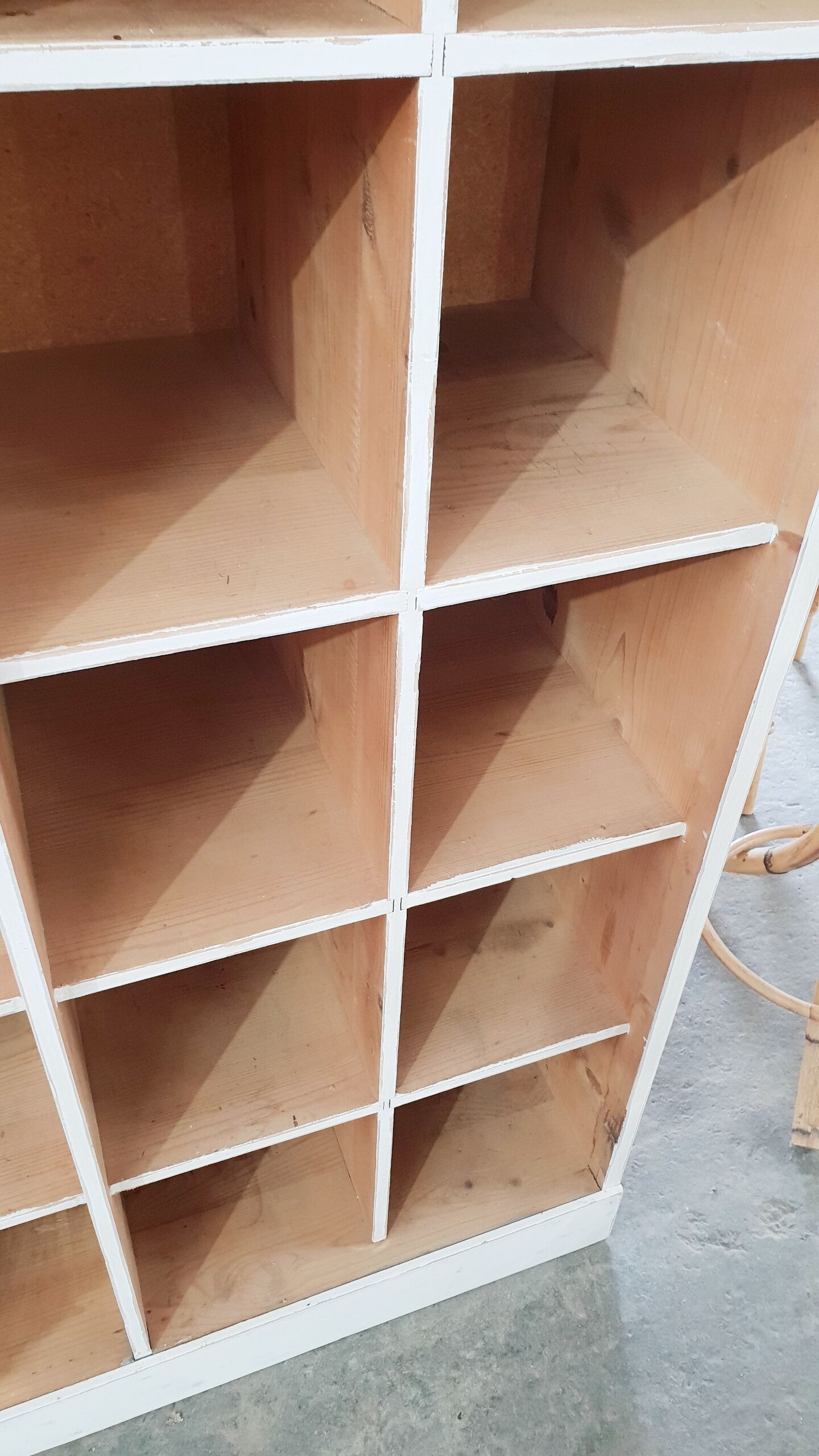 Trade furniture with lockers