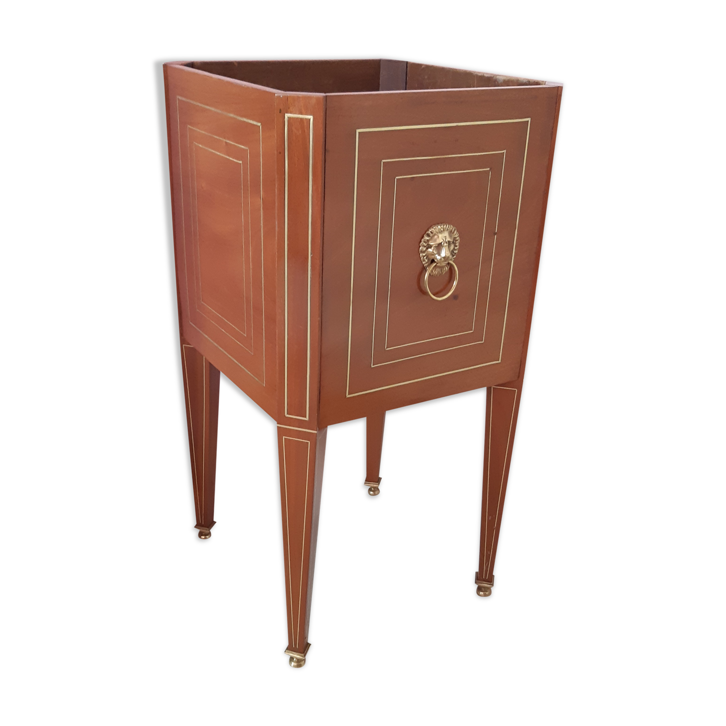 Nineteenth mahogany planter