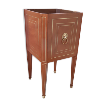 Nineteenth mahogany planter