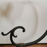 Swan neck table lamp