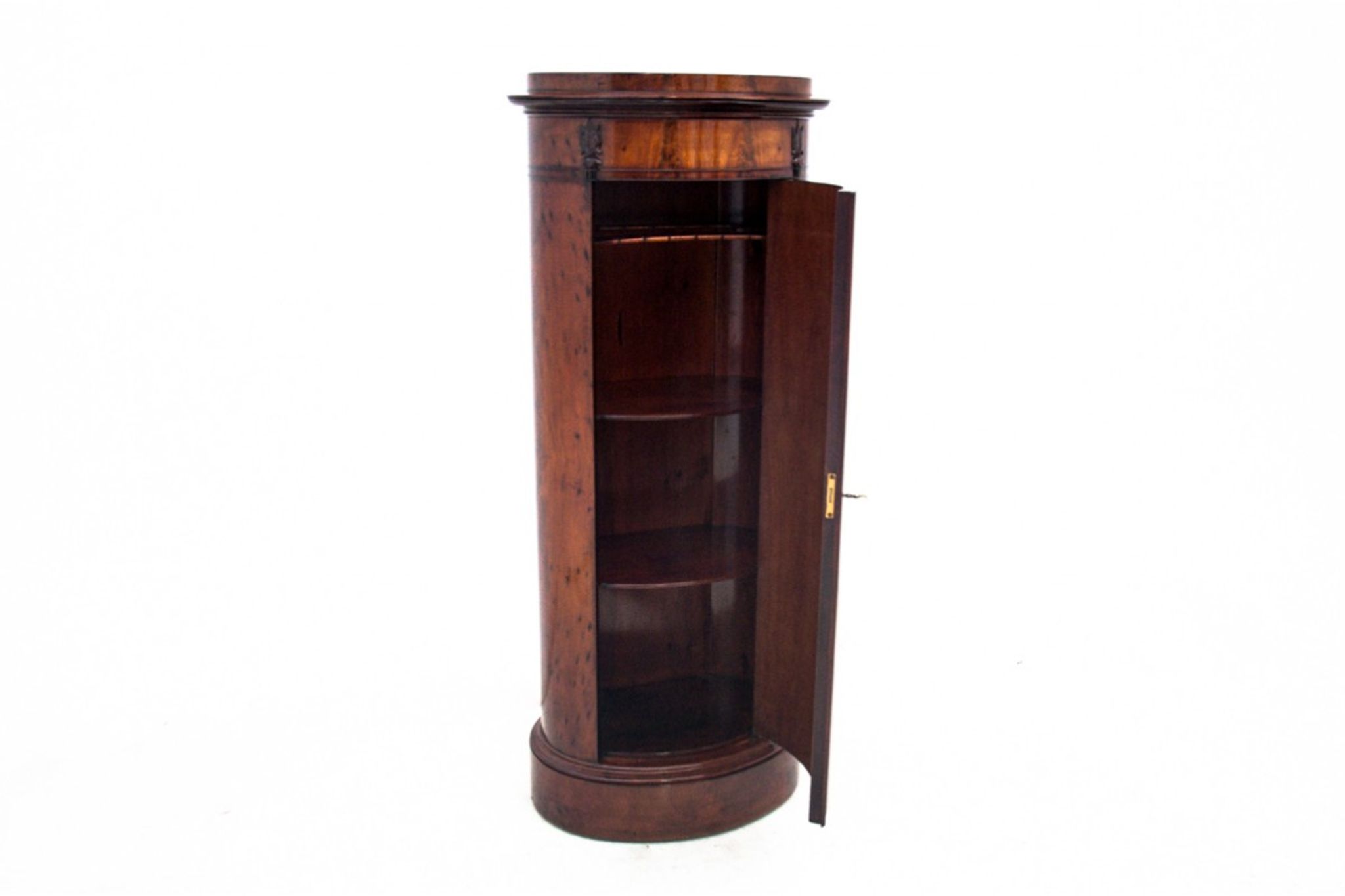 Biedermeier pillar chest of drawers, Northern Europe, around 1850.