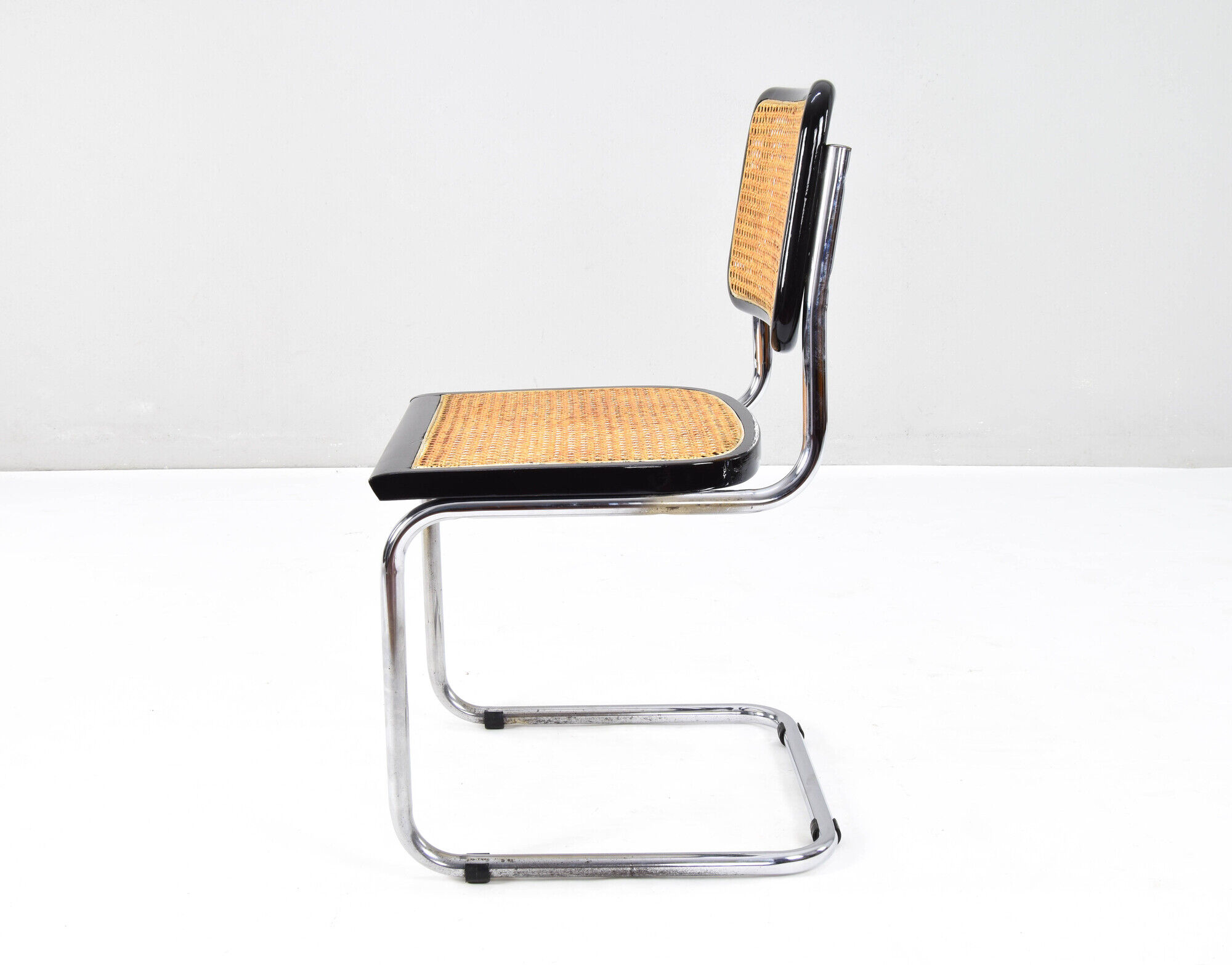 Set of Four Mid-Century Modern Italian Marcel Breuer B32 Cesca Chairs, 70s
