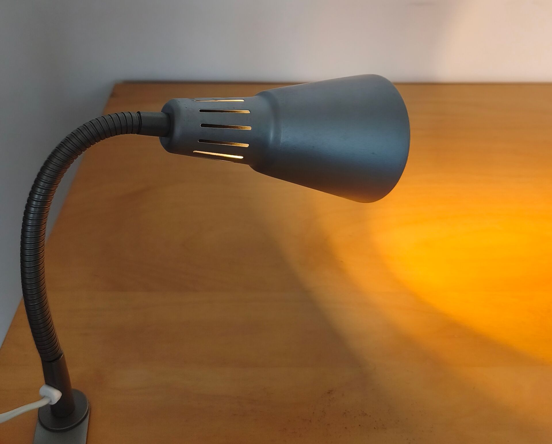 Lampe a pince réglable gris argenté vintage 90's