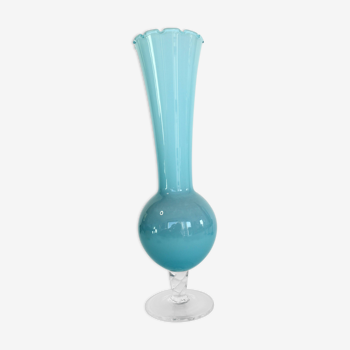 Vase / soliflire en opaline bleu