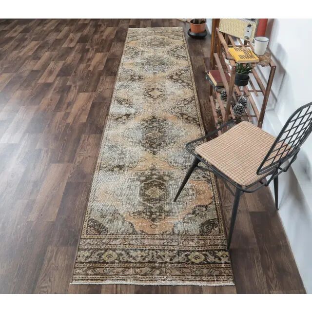 1970s Turkish hand-knotted runner rug 83x375