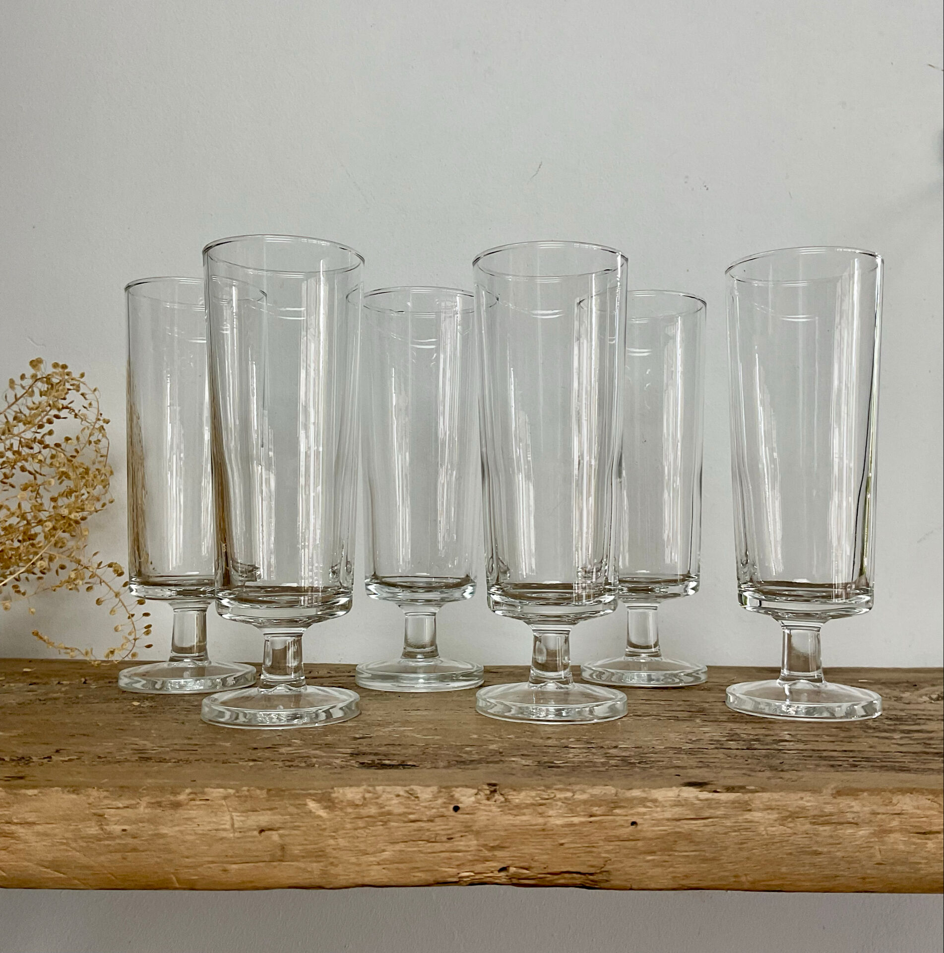 6 vintage Luminarc "Sweden" flutes