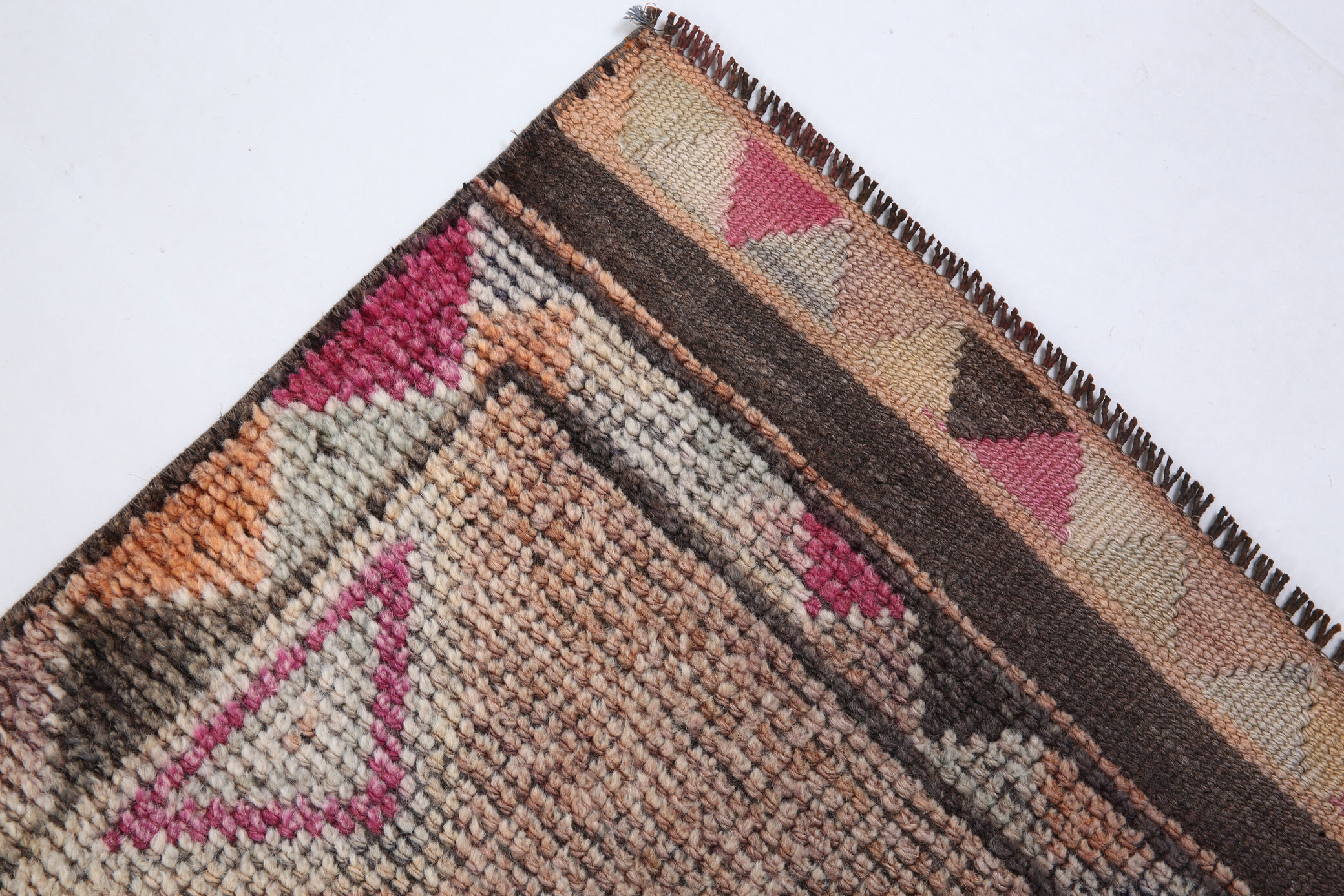 Red and orange vintage runner rug, 370x82cm