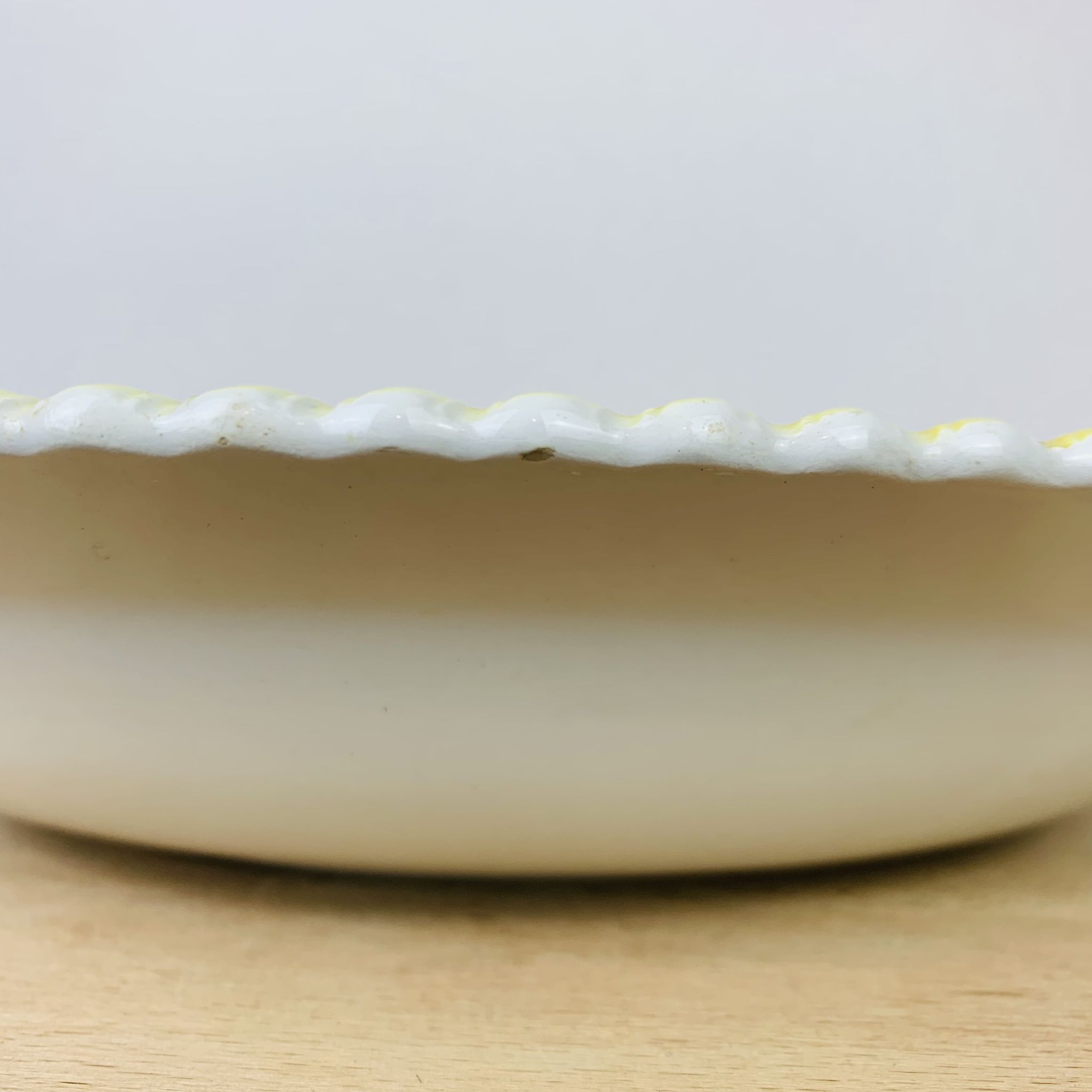 Plats et soupière en céramique vintage