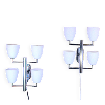 Fontana Arte, Pair of 4-Light Wall Sconces, White Murano Glass, Italy
