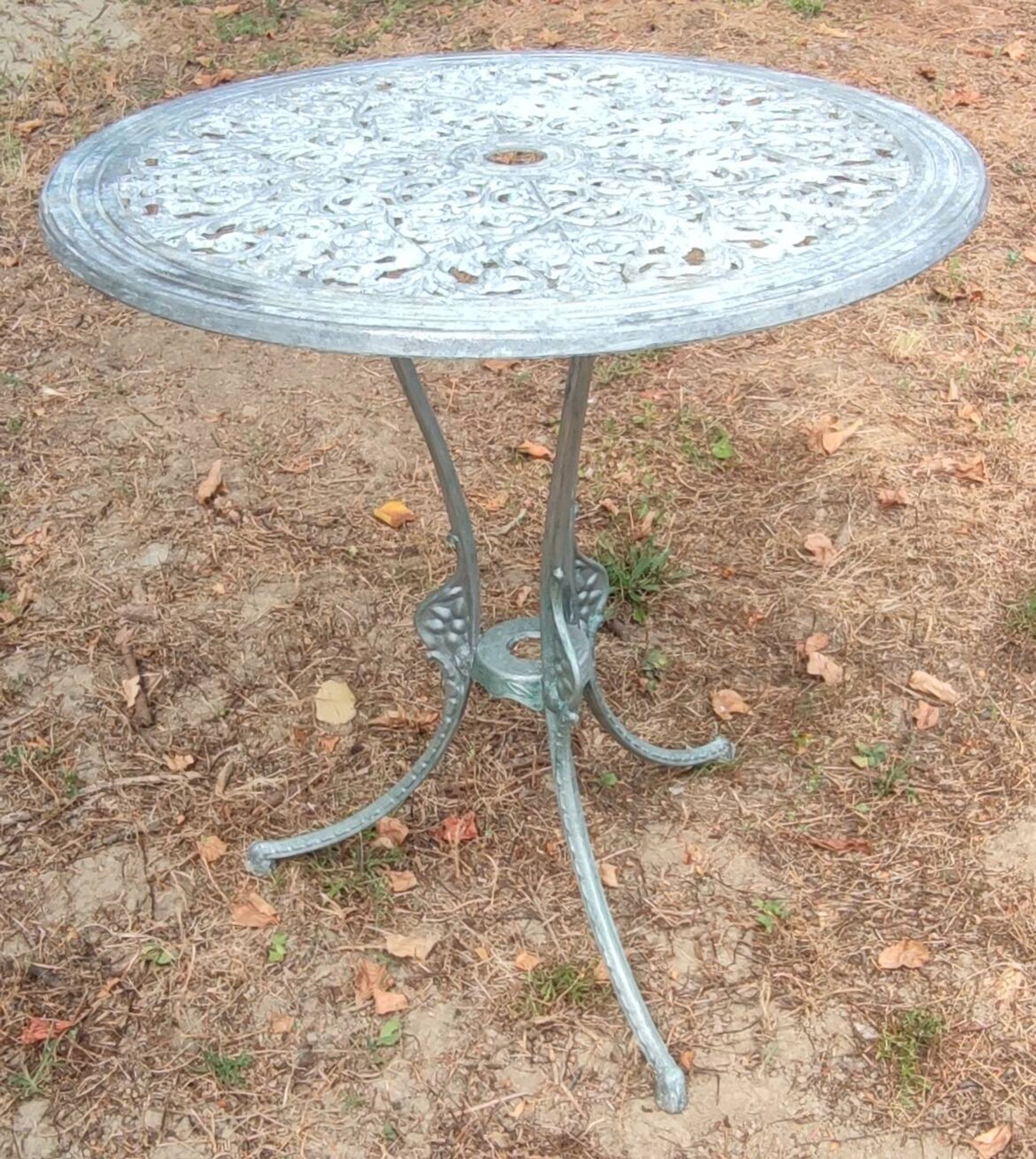 Vintage English style aluminum garden furniture