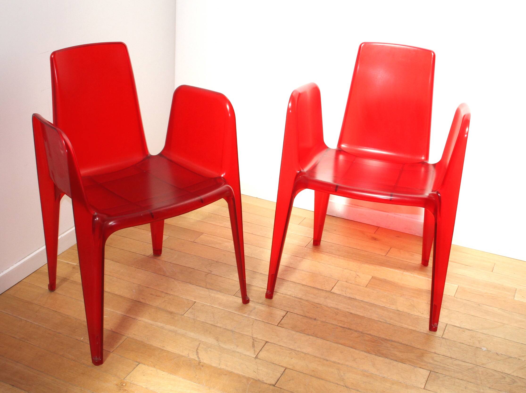Pair of Bella Riffata chairs, Sawaya & Moroni