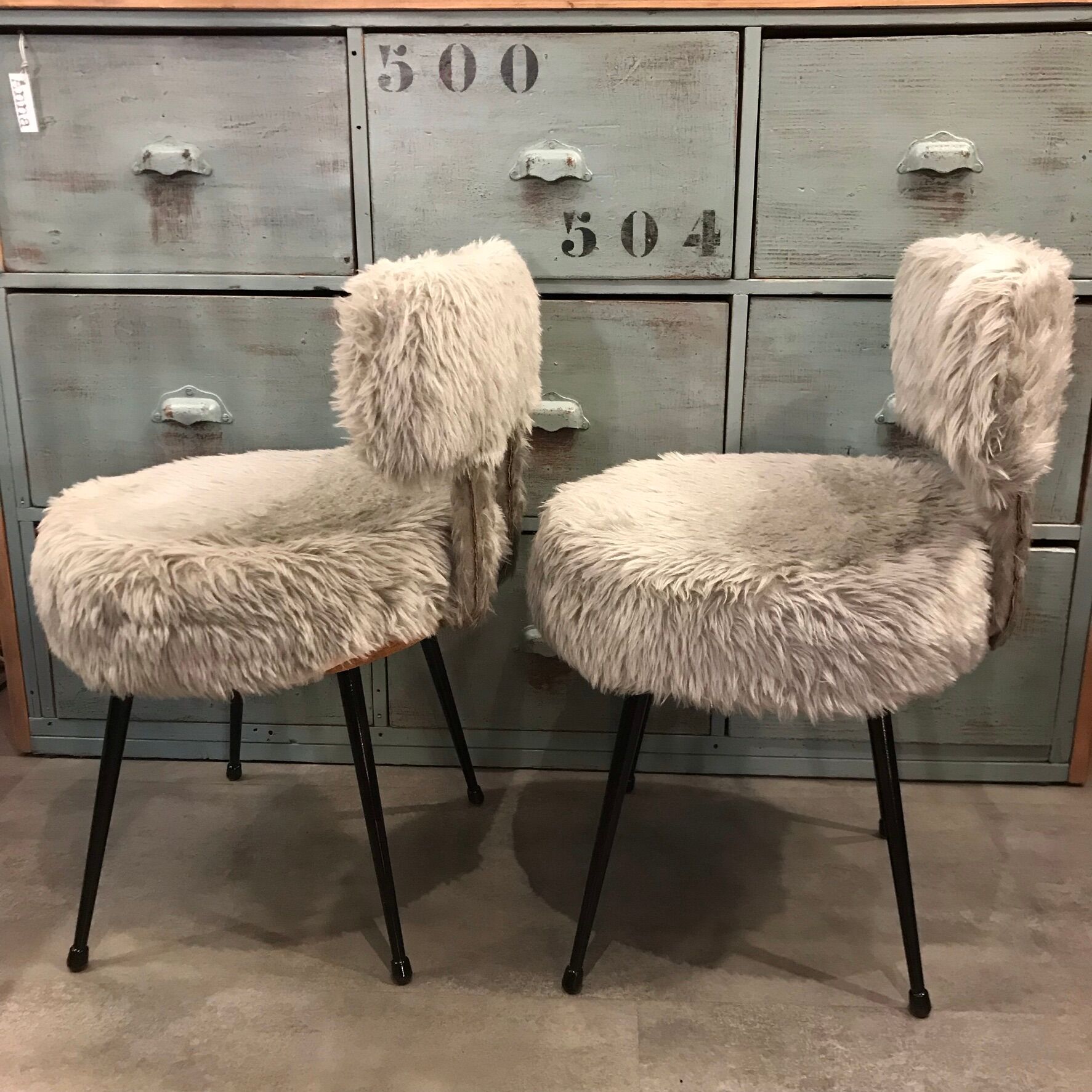 Pair of fluffy chairs