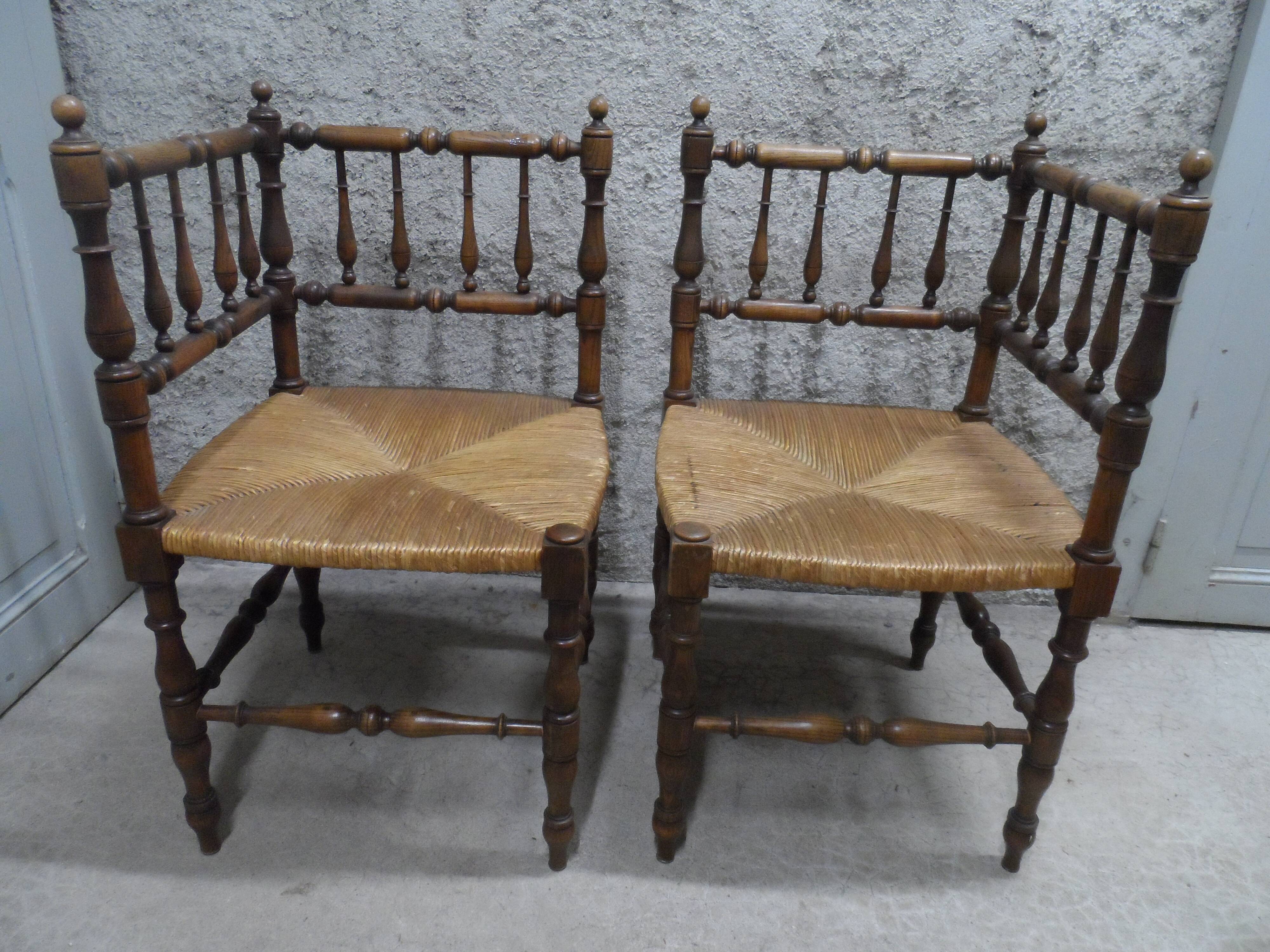 paire de fauteuils de coin
