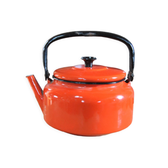 Orange enamelled kettle 60s/70s
