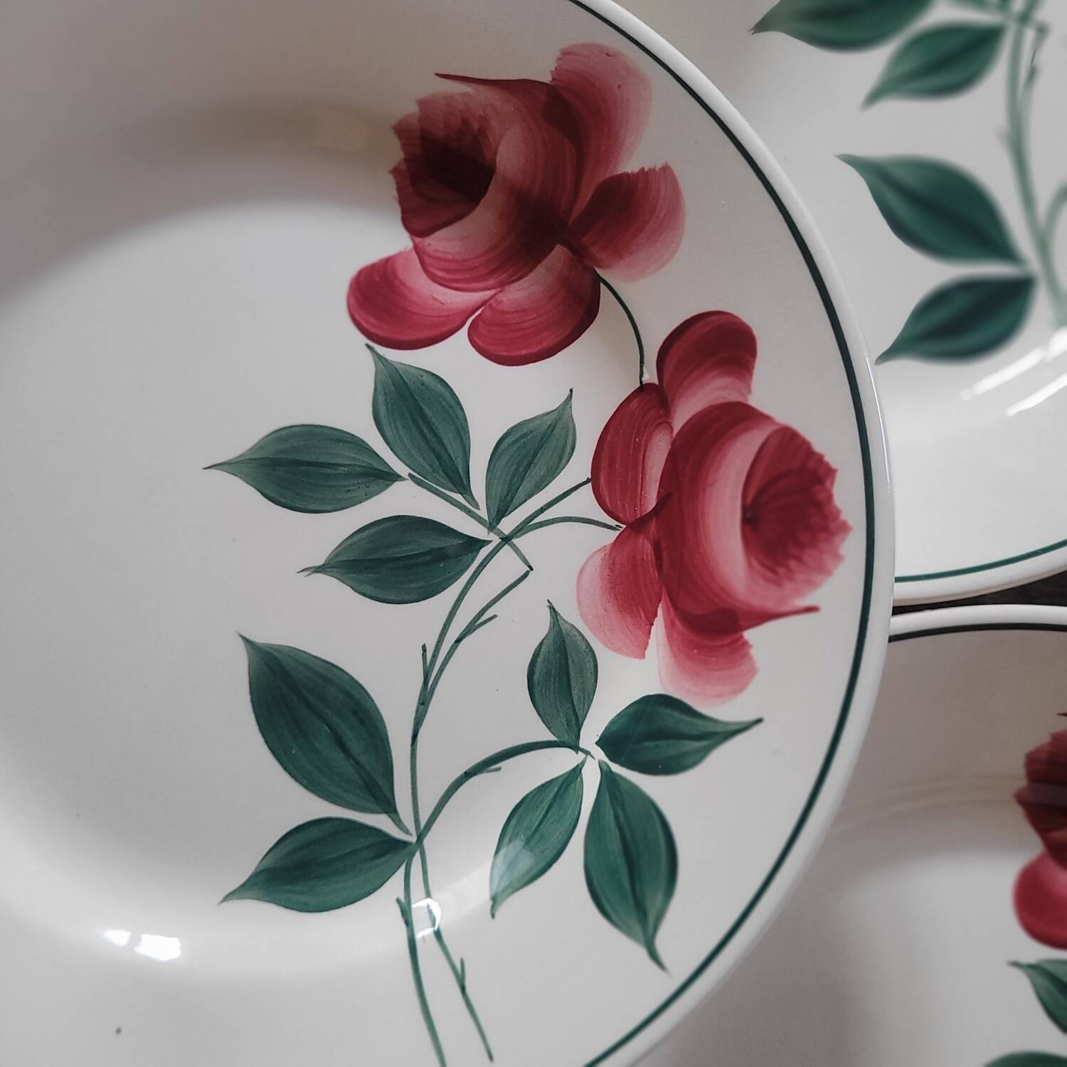 Vernon dinner plates – H.B.C. – 1940s