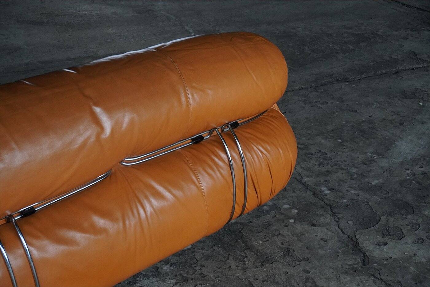 Soriana Three-Seater Sofa in Original Leather by Afra and Tobia Scarpa for Cassina, 1970s