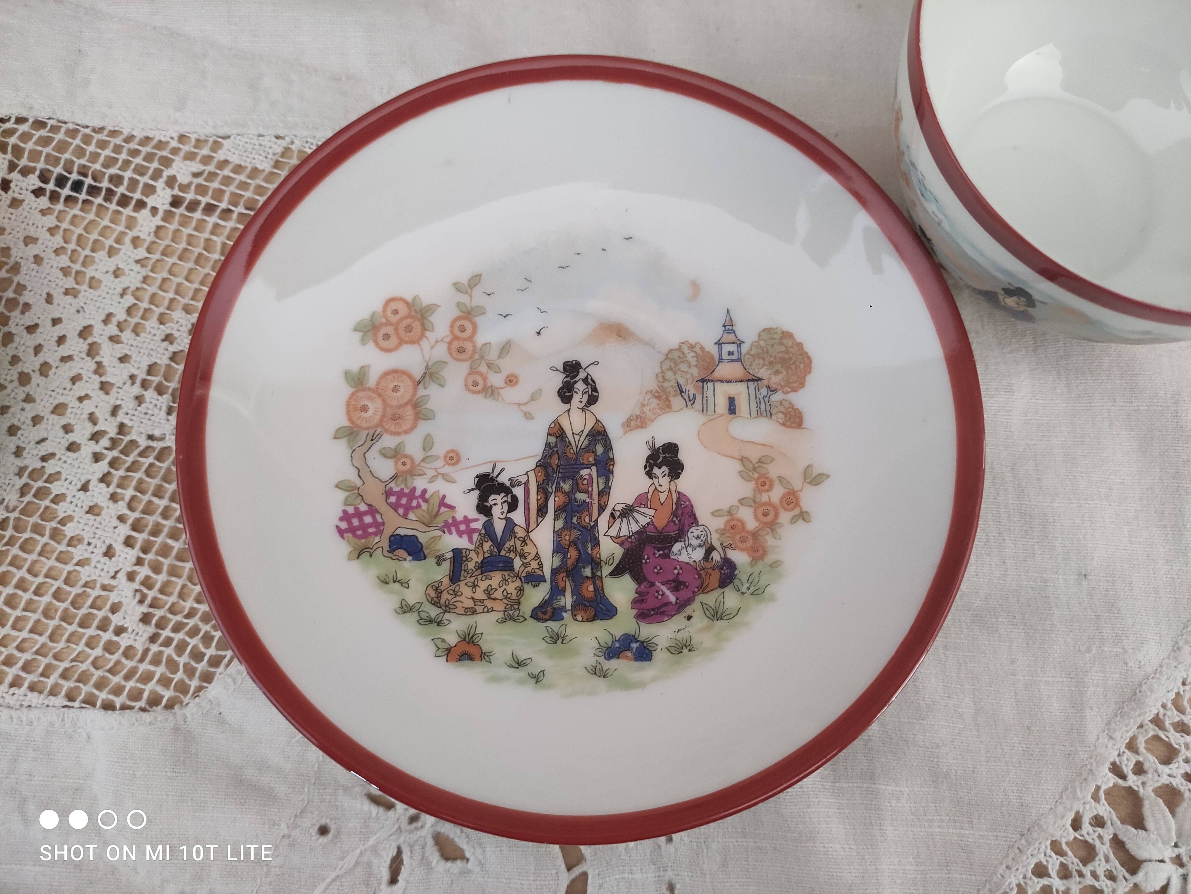 7-piece tête-à-tête tea set in Japanese porcelain, life scenes decor