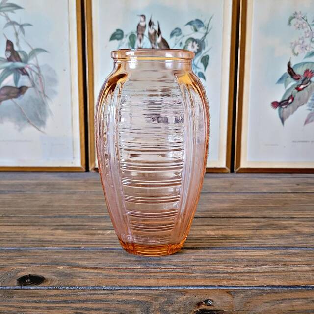 Art Deco style vase in salmon-colored glass