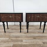 Paire de tables de chevet des années 60 avec porte à abattant et plateau en verre bleu
