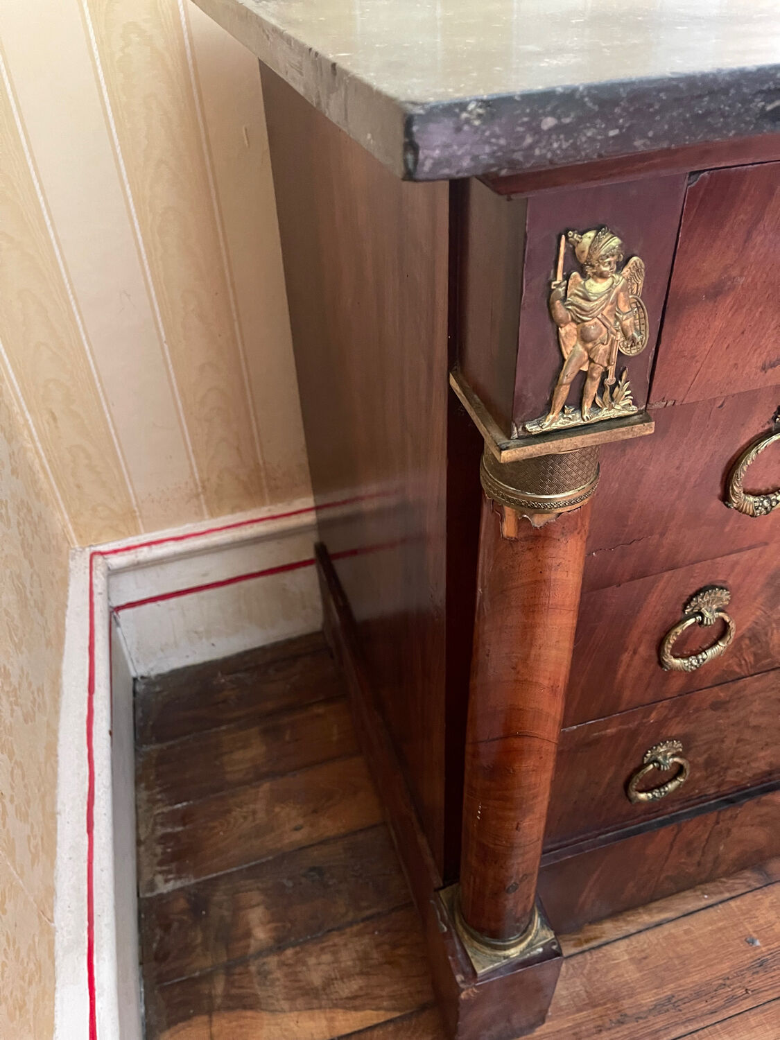 Commode empire avec bronze