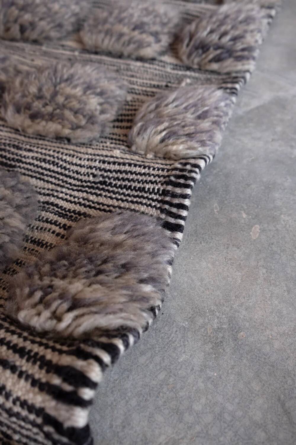 Custom Moroccan rug AC03 - Made to order