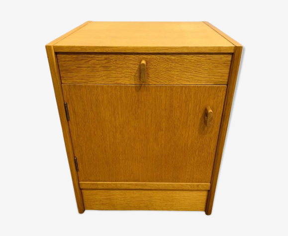 Table de chevet