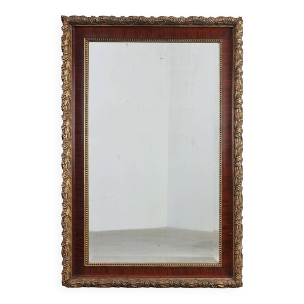 Miroir classique français avec des détails dorés, vers 1900