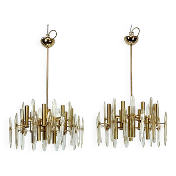 Sciolari, pair of Italian brass and glass chandeliers from 70s