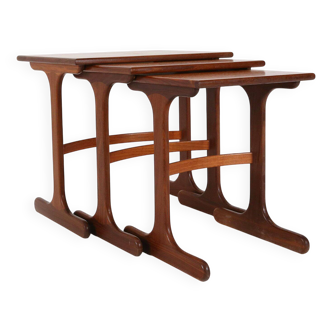 Set of 3 teak wood nesting tables by G-Plan, 1970s, UK ca. 1970