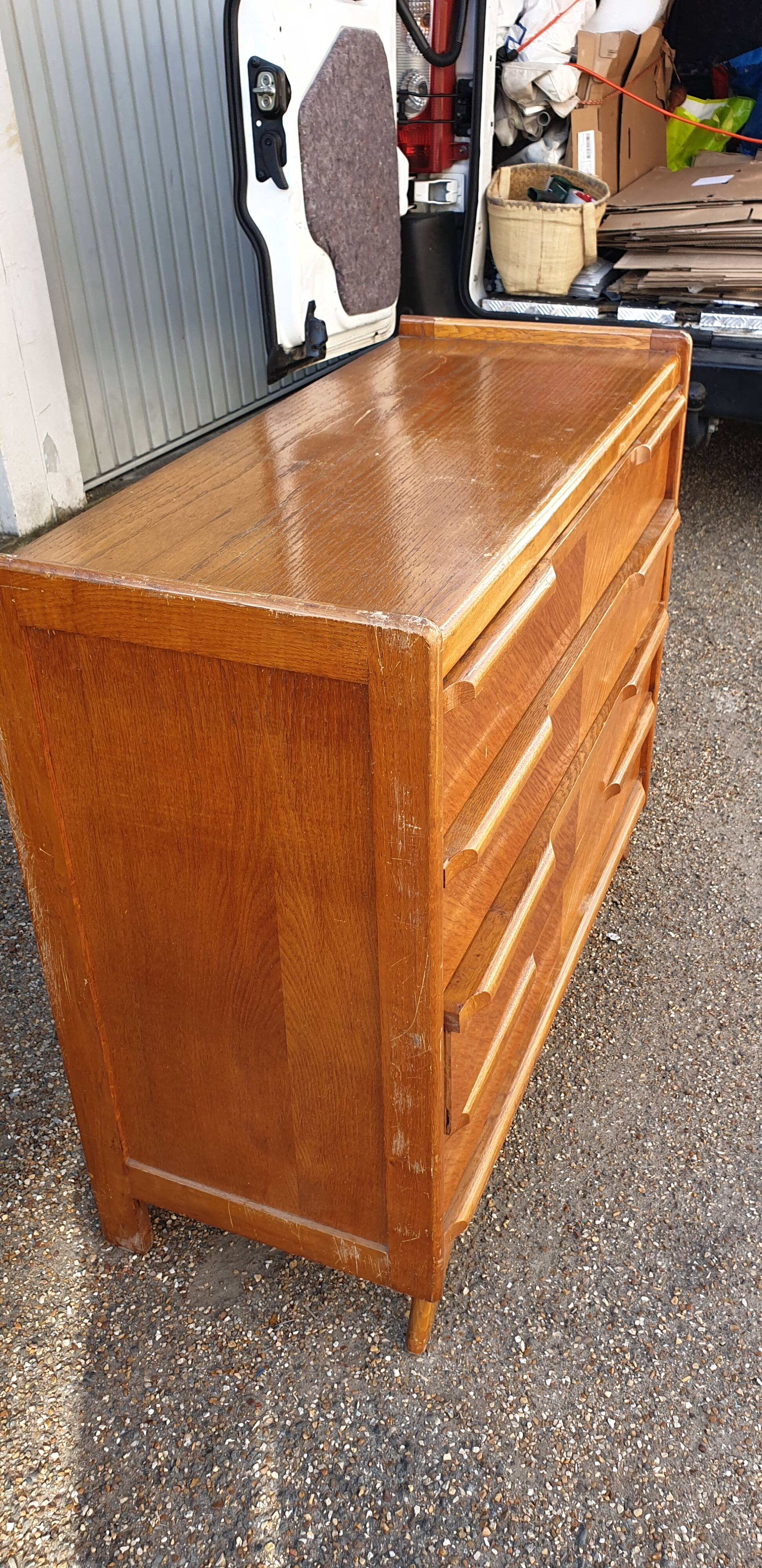 Vintage chest of drawers