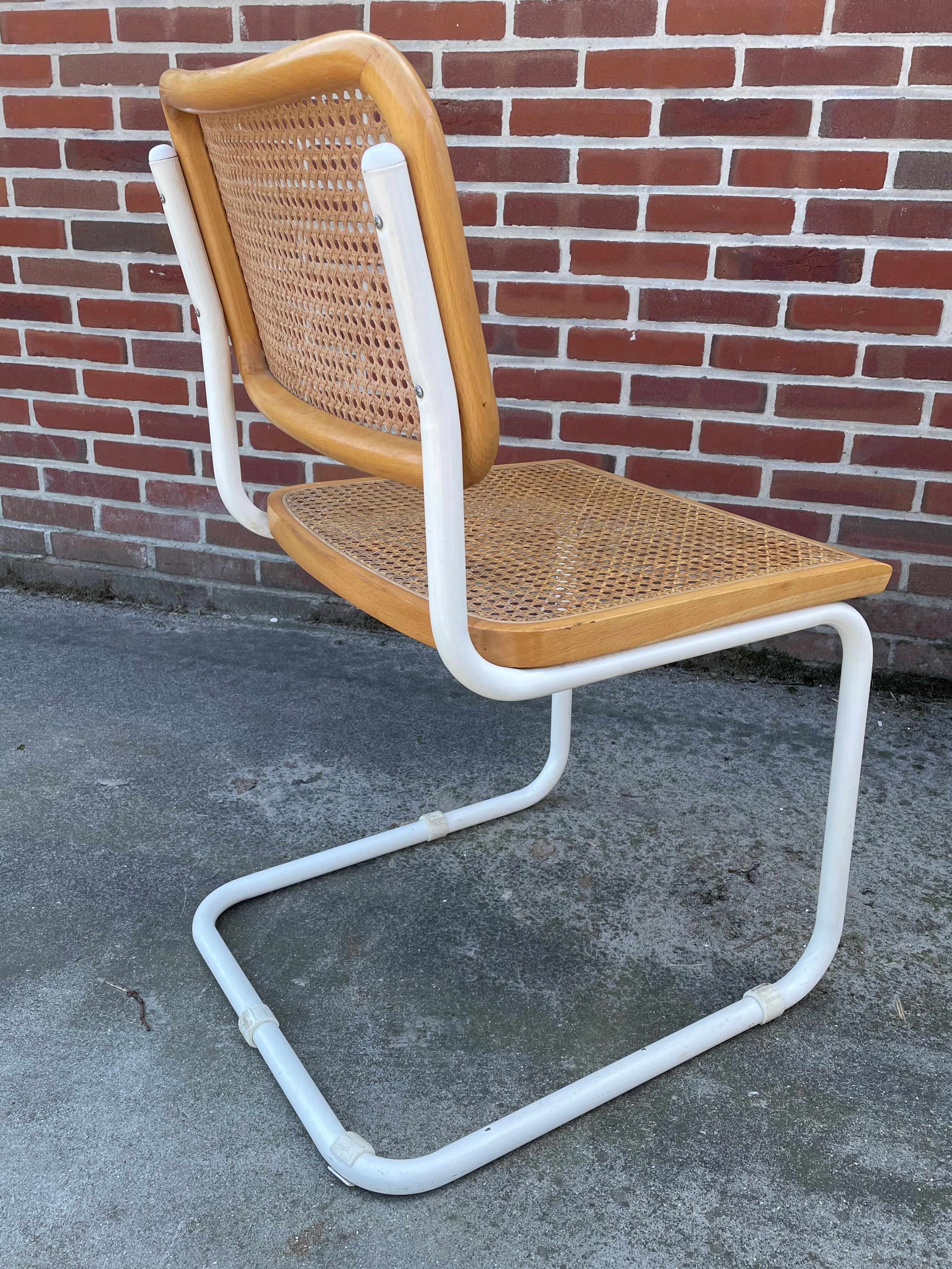 Cesca design chair b32 model white