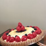 Pie dish with lid