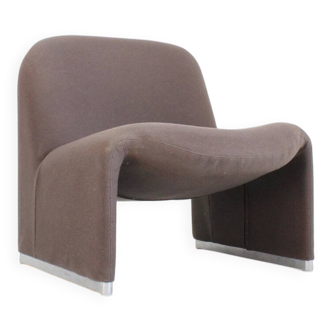 Artifort Alky armchair by Giancarlo Piretti