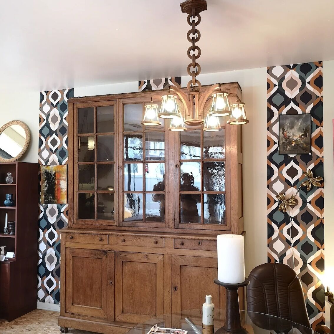 Cupboard or showcase Late 19th century