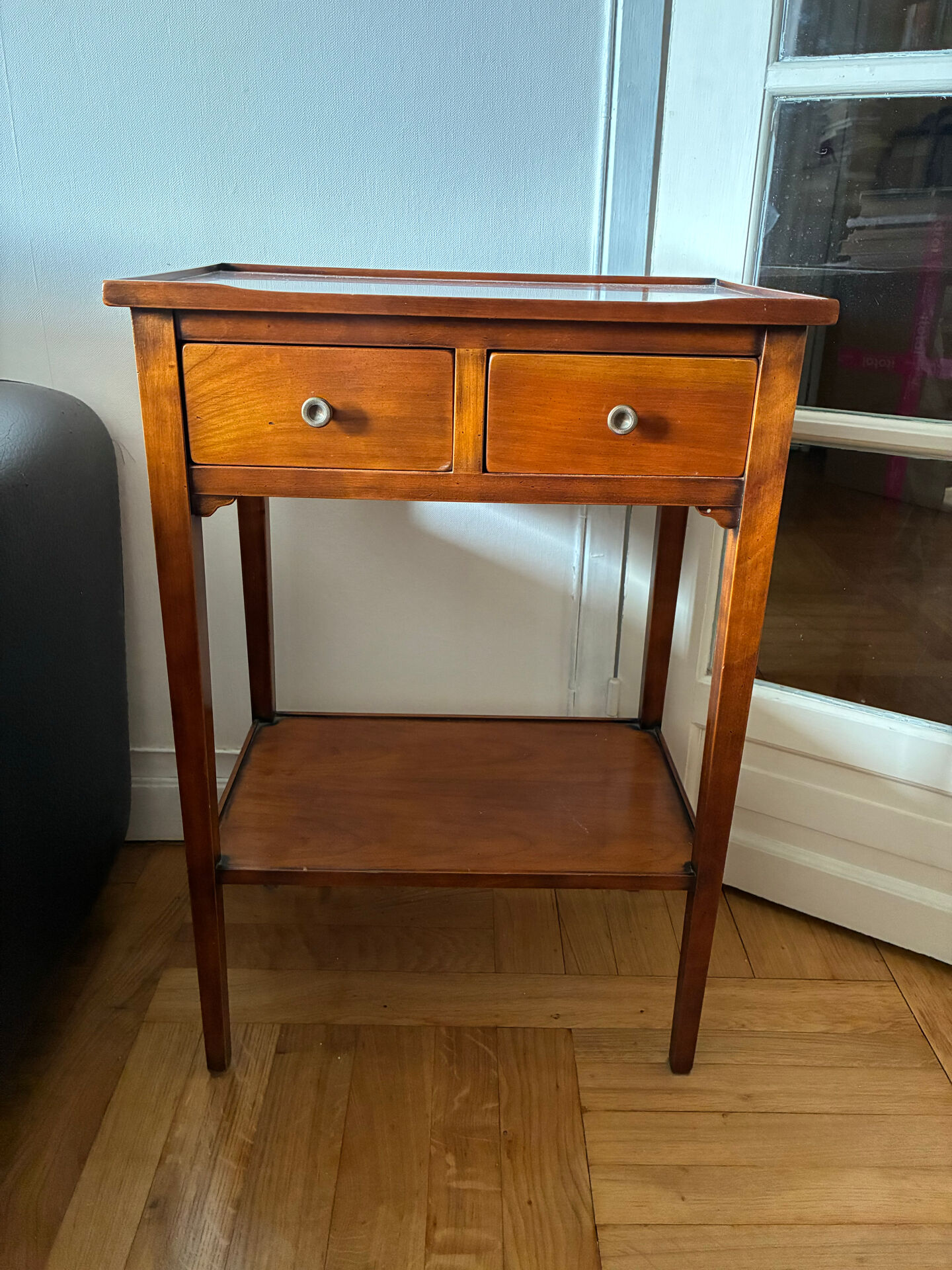 Small console bedside table