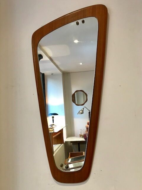 Scandinavian mirror in free form teak circa 1960 78x34cm
