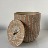 Large Japanese minguei covered pot in stoneware decorated with fine coulure, enamelled interior