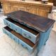 Commode de style Louis XV en noyer