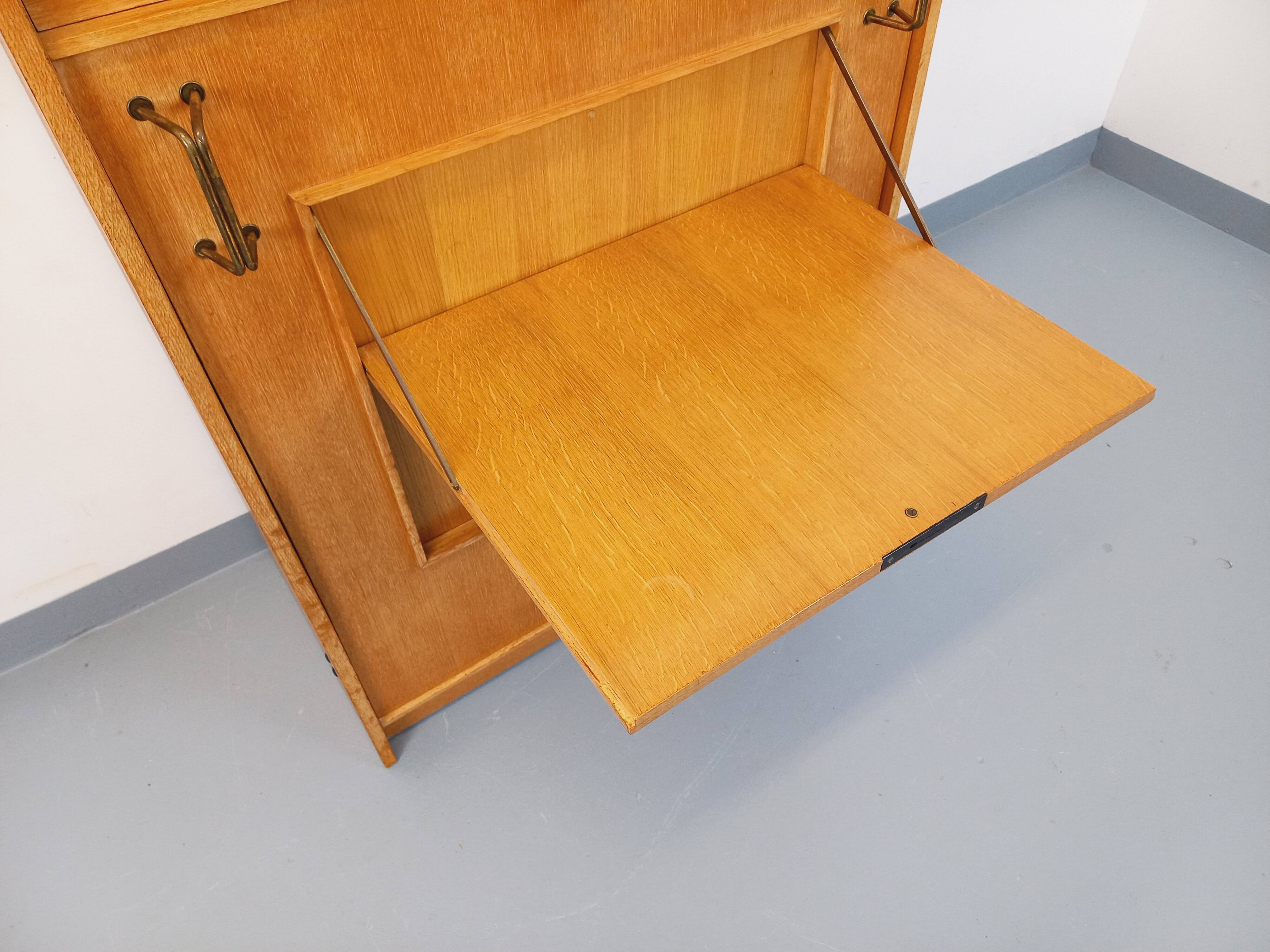 Vintage bookshelf with oak side table.